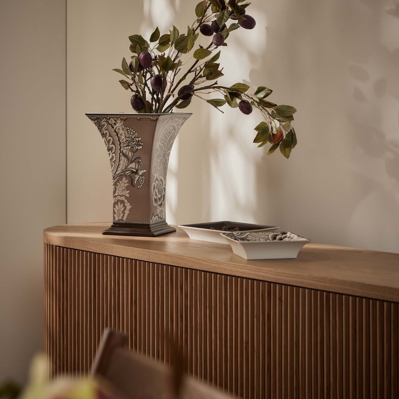 إيترو مزهرية بلوم متوسطة باللون الأخضر