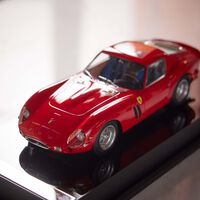 250