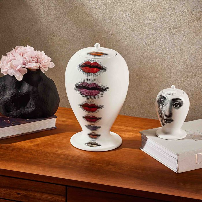 fornasetti rossetti vase medium white
