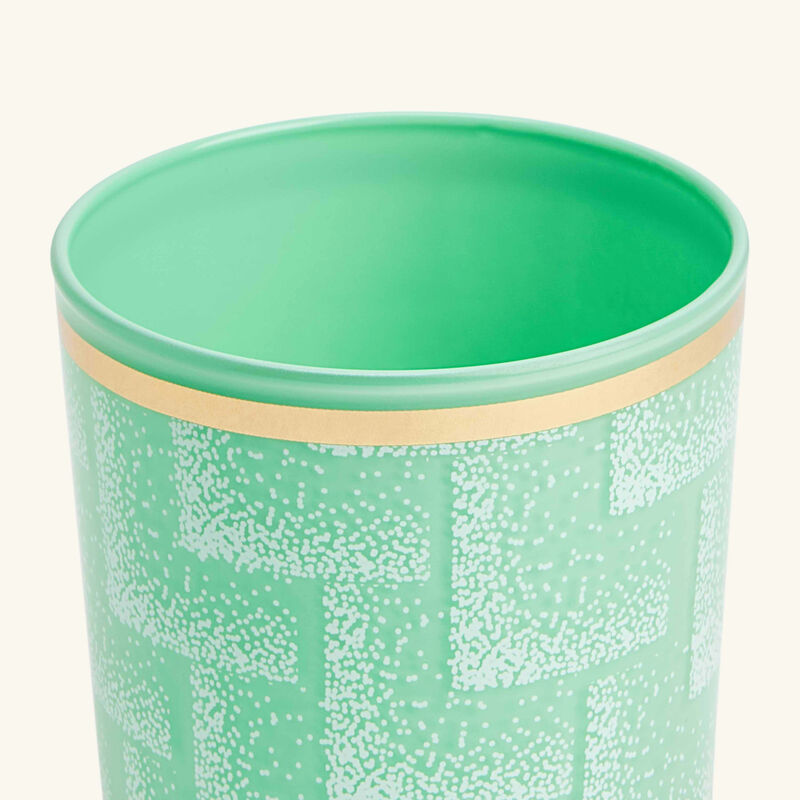 طقم فابور المؤلف من 4 كؤوس للشرب باللون الأخضر جوناثان أدلر طقم فابور المؤلف من 4 كؤوس للشرب باللون الأخضر