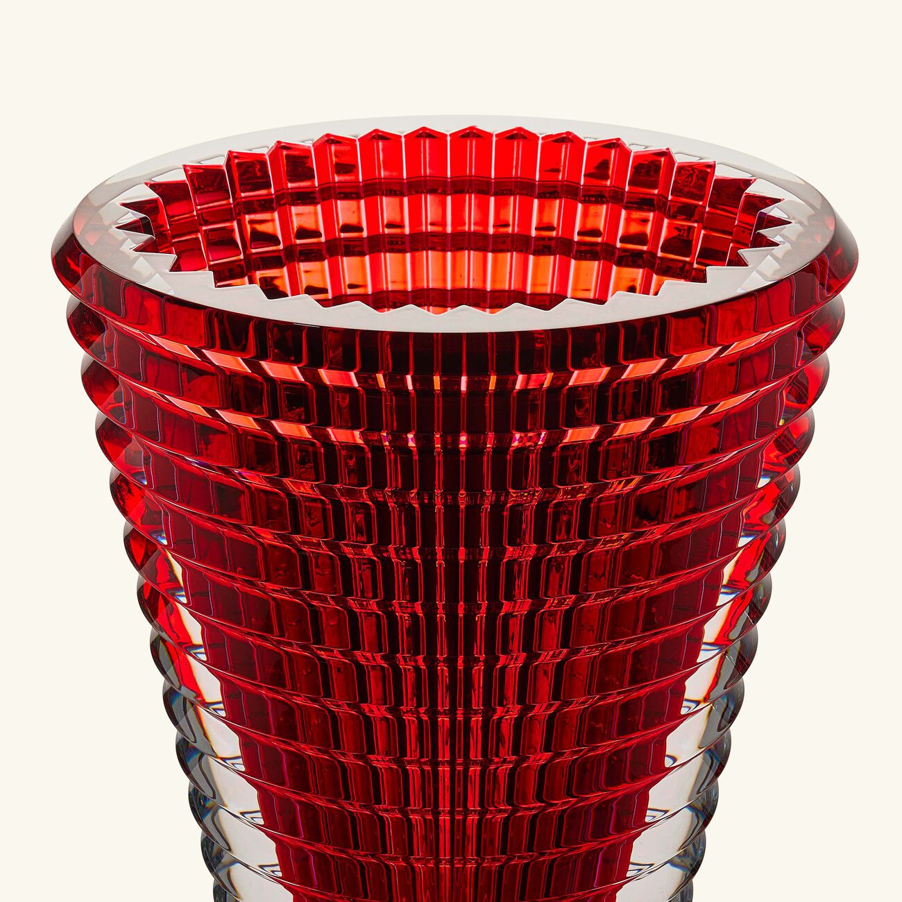 baccarat eye vase round large red