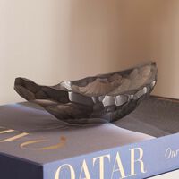 قطعة الديكور تيرامينيرال سيلكس صغيرة رمادية لاليك قطعة الديكور تيرامينيرال سيلكس صغيرة رمادية