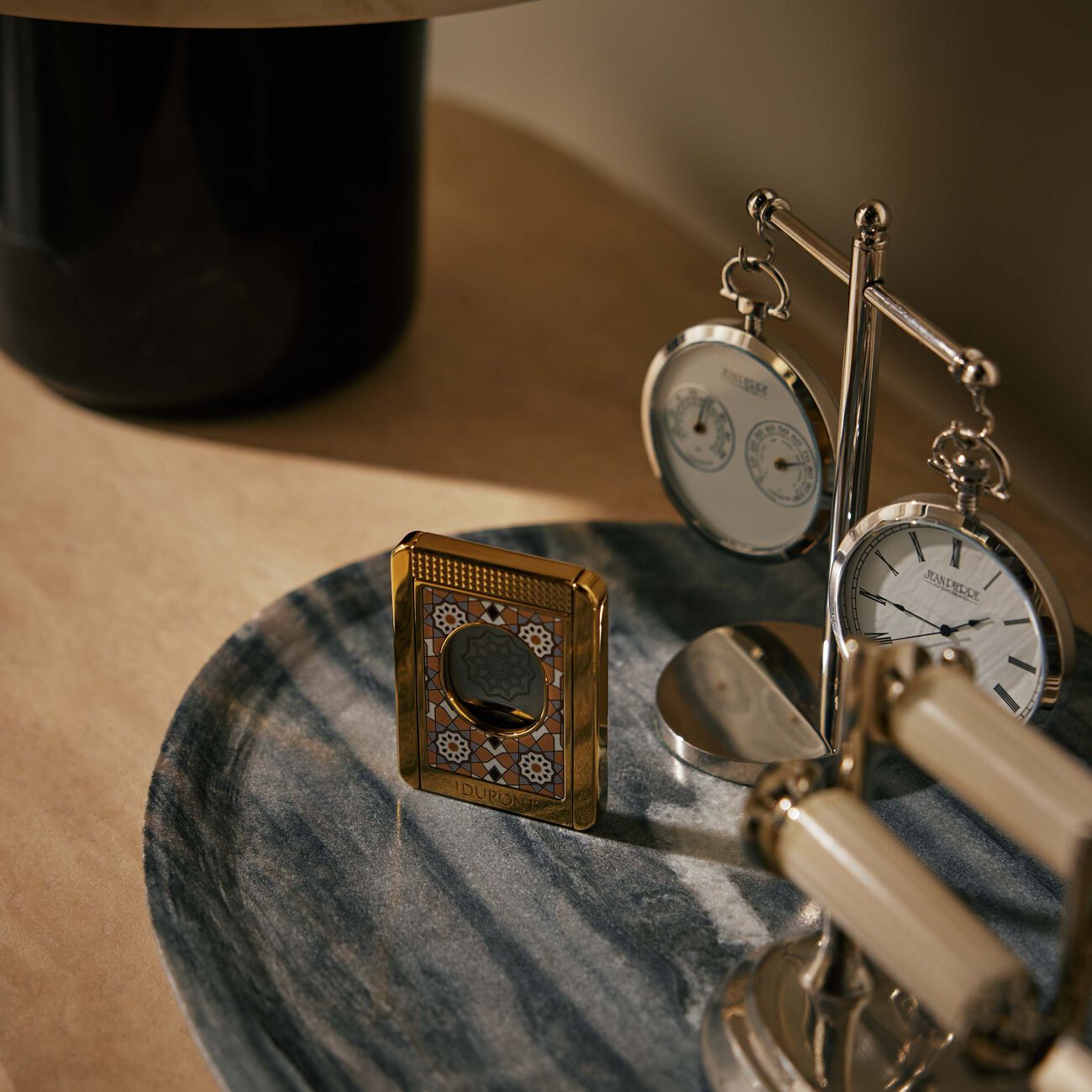 st dupont alhambra cigar cutter gold