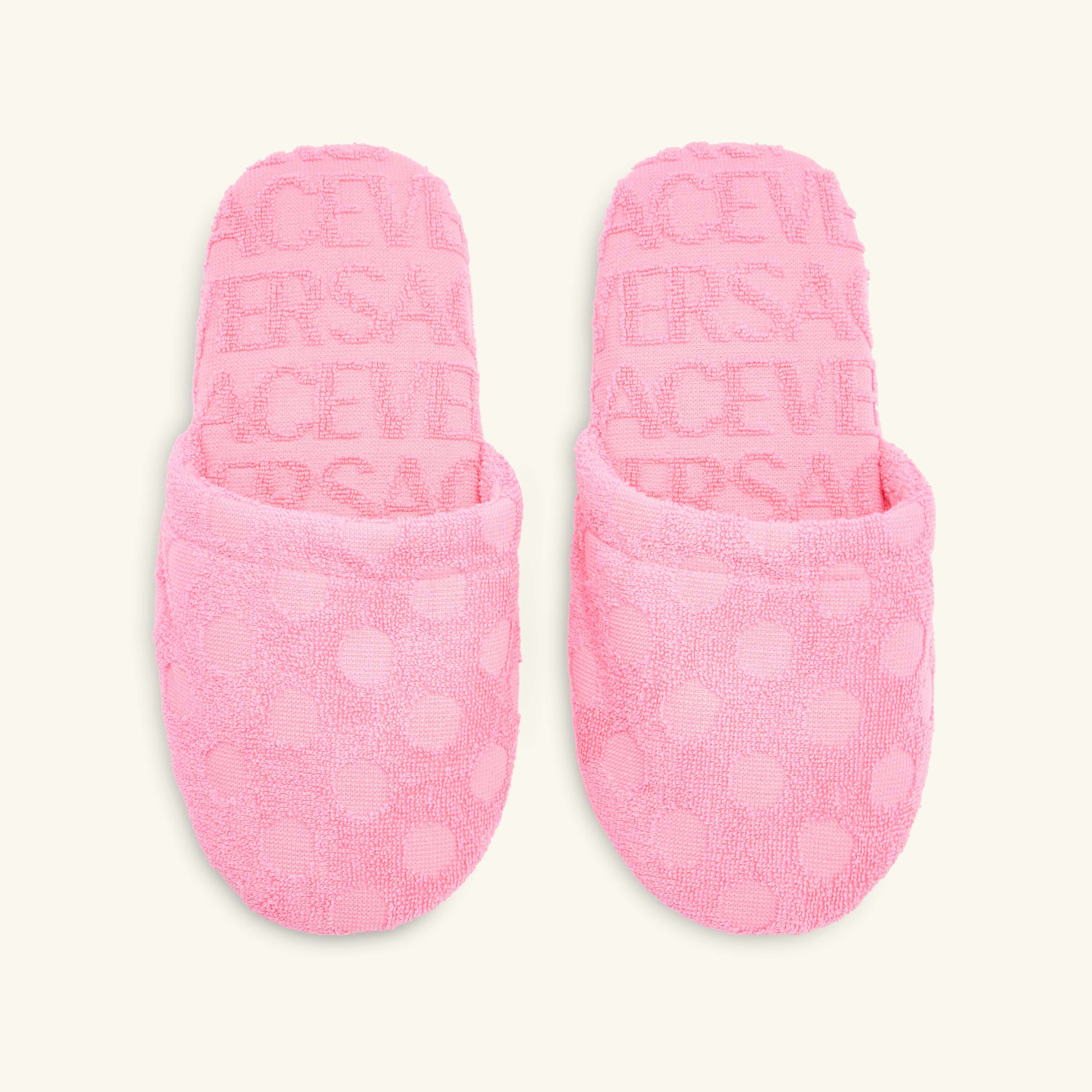 Pink polka dot hotsell slippers