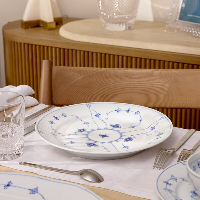 royal copenhagen blue fluted plain dinner plate round white 27cm