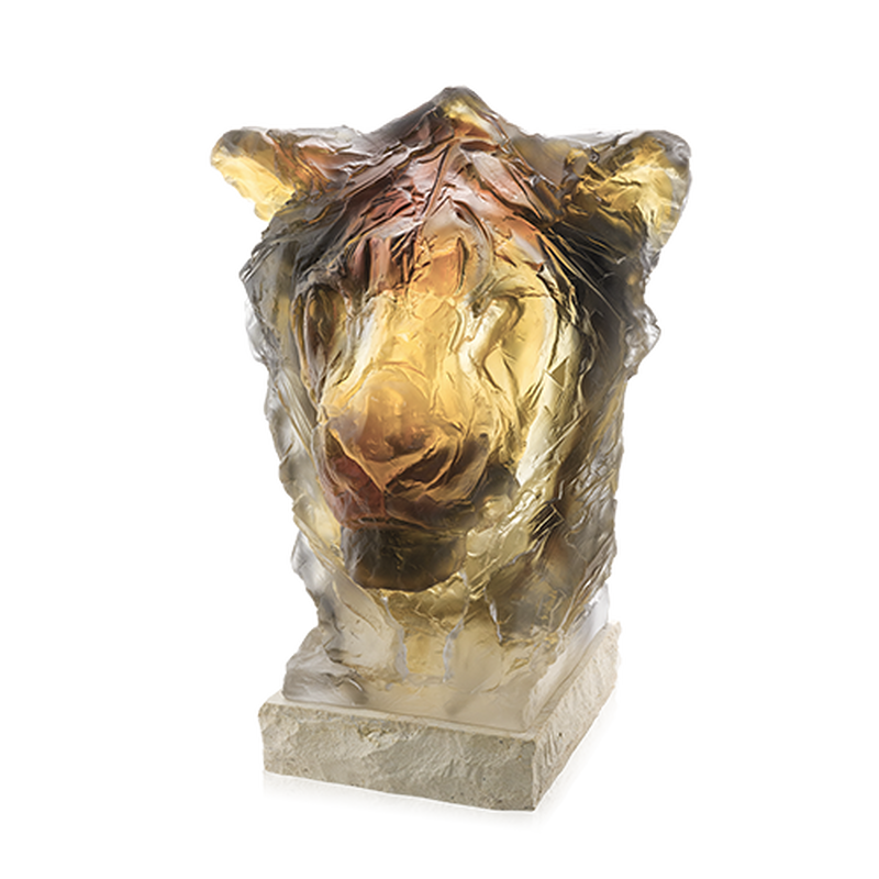 Lion Head By Patrick Villas, large