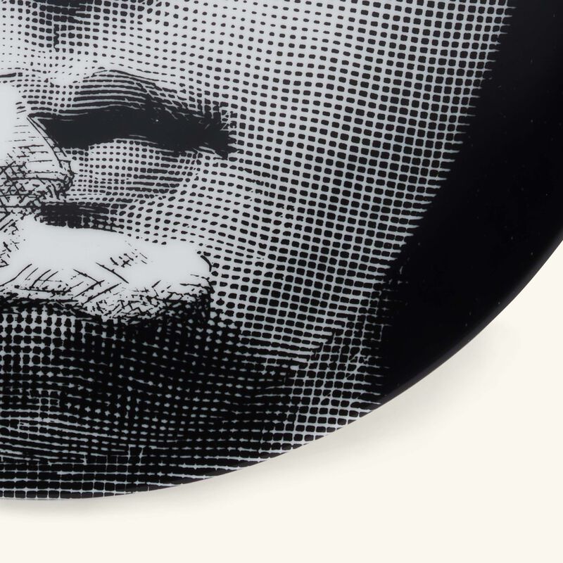 طبق تزيين الجدار تيما إي فاريازيوني 139 فورناسيتي طبق تزيين الجدار تيما إي فاريازيوني 139