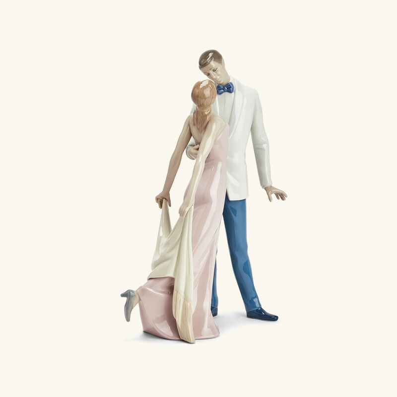 lladro happy anniversary couple sculpture medium grey