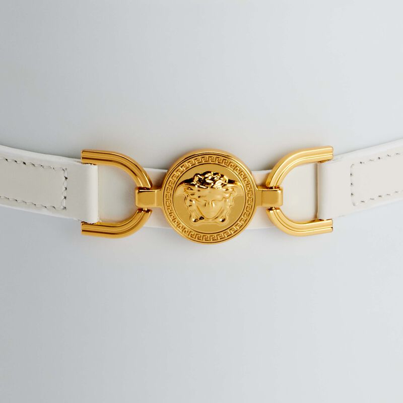 مزهرية ميدوزا 95 مستديرة صغيرة باللون الأبيض فيرساتشي مزهرية ميدوزا 95 مستديرة صغيرة باللون الأبيض