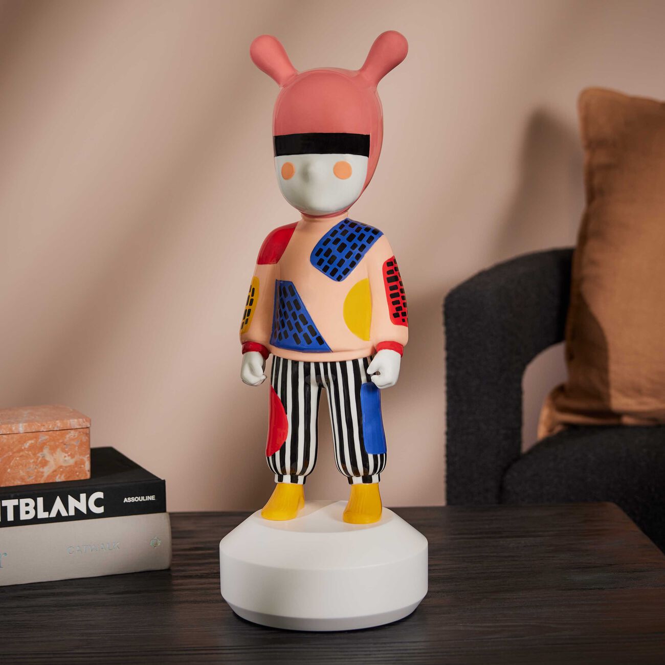 lladro the guest figurine large limited edition