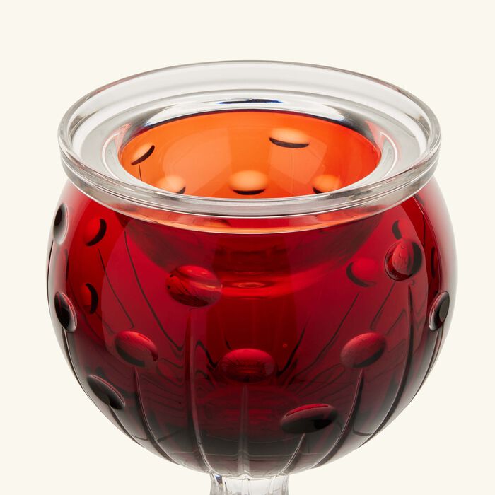 ماريو تشيوني مبخرة بابا باللون الأحمر