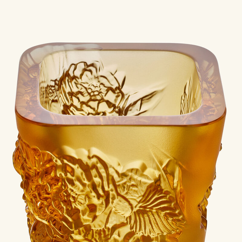 lalique pivoines vase mini yellow