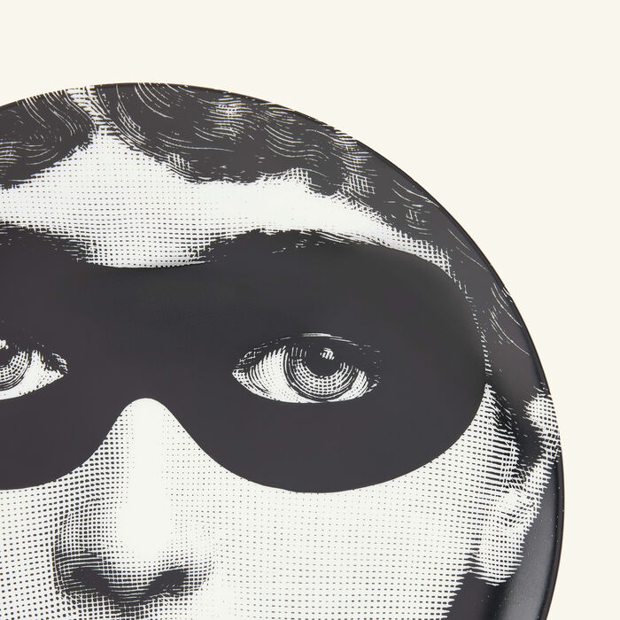 fornasetti tema e variazioni no 22 wall plate black