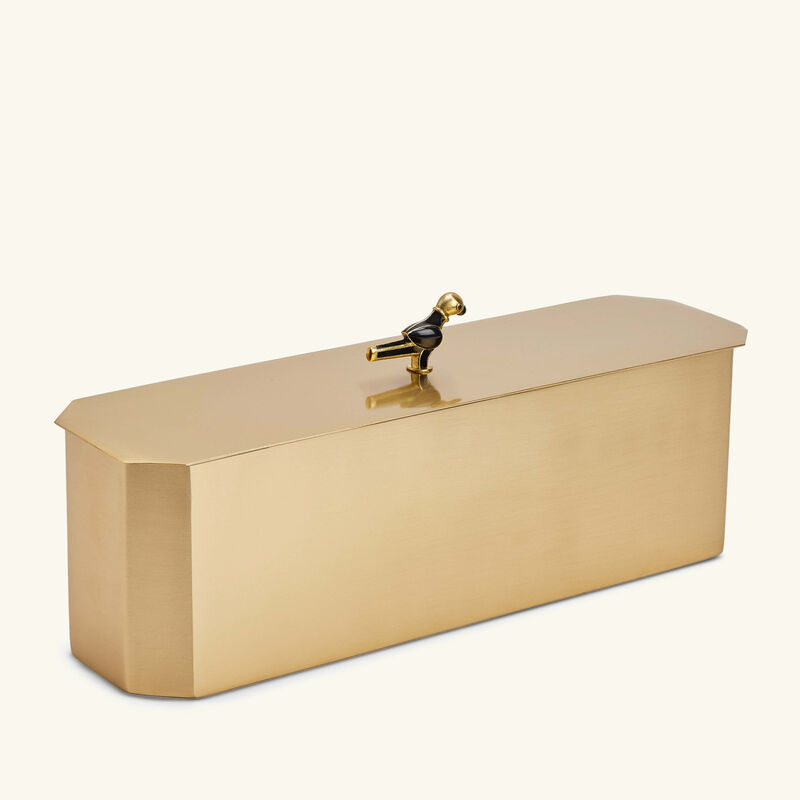 صندوق شاي توتا باللون الذهبي إيرا أودايبور صندوق شاي توتا باللون الذهبي