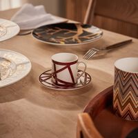 ميسوني هوم طقم ناستري المؤلف من فنجانين للقهوة مع صحنيهما بلون أحمر