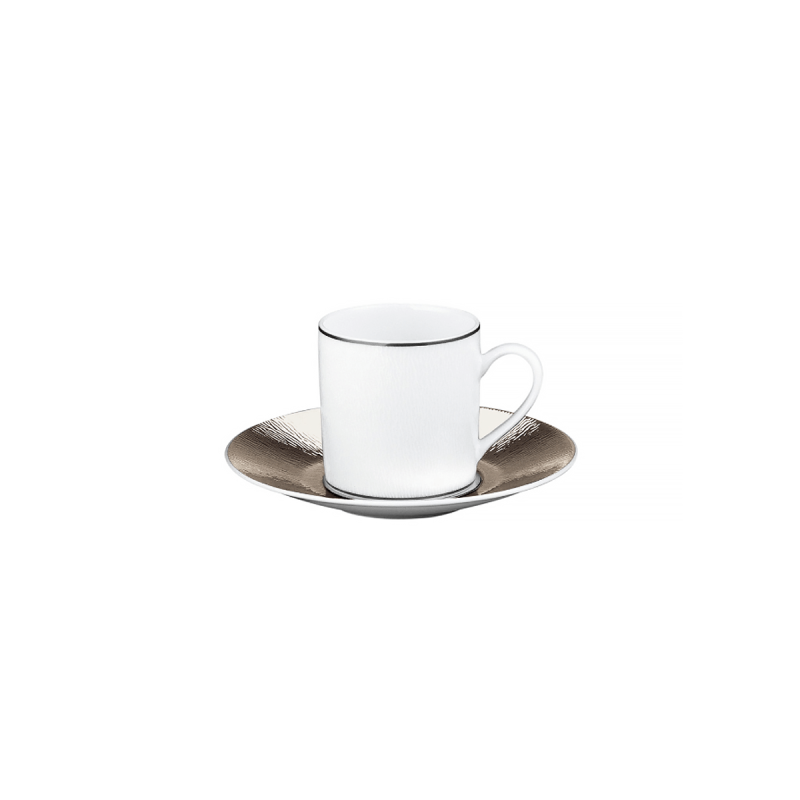 فنجان القهوة ديون مع صحنه باللون الفضي large