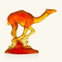 daum racing dromedary figurine medium brown
