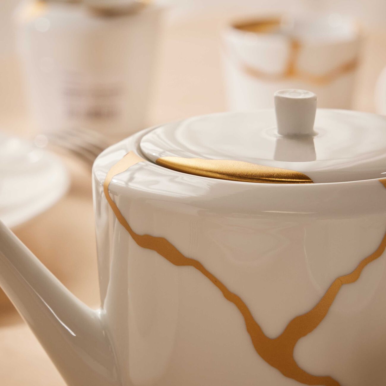 bernardaud kintsugi pot milk pitcher white