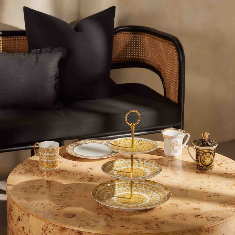 فيرساتشي كوب فيرتوس جالا أسود