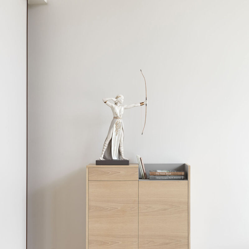 lladro diana sculpture small white