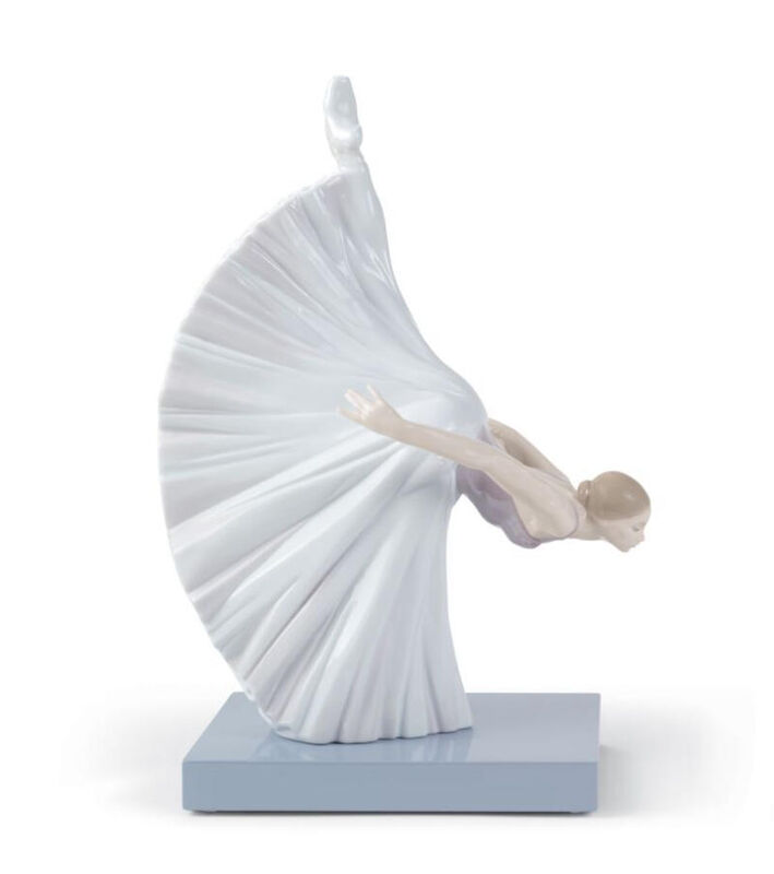 Giselle Reverence Ballet Figurine, large