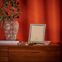 lalique anmones vase medium clear