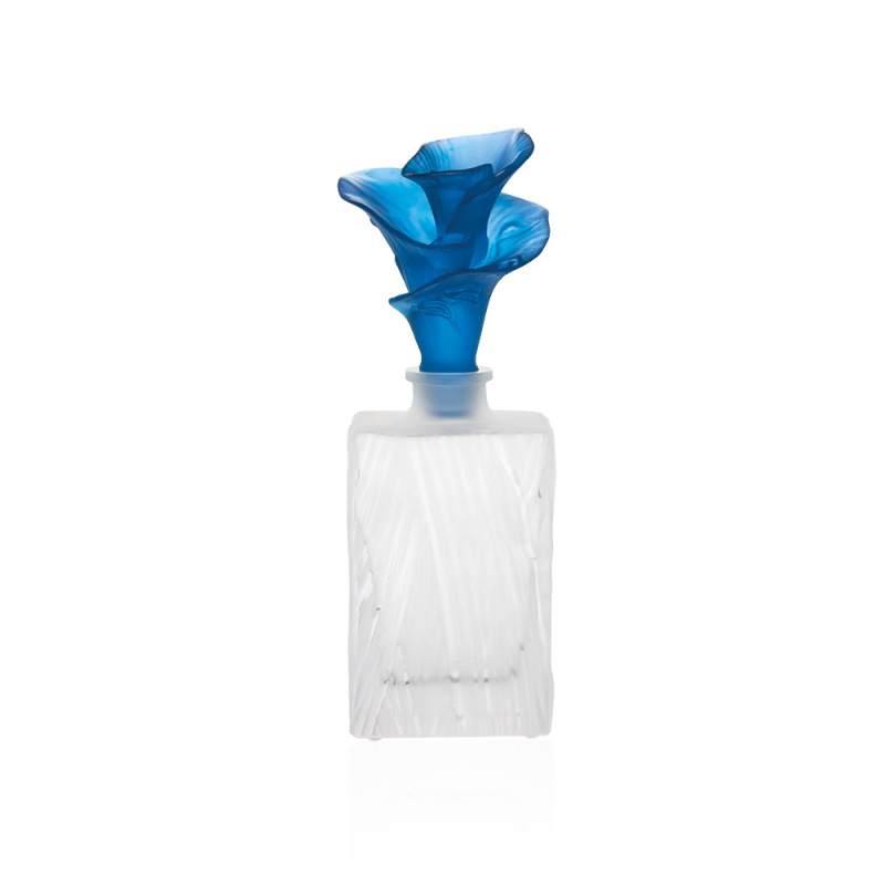 زجاجة عطر كبيرة معطرة زجاجة عطر كبيرة معطرة, large